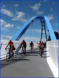 New cycle Bridge over M5 near exeter - Gypsy Hill